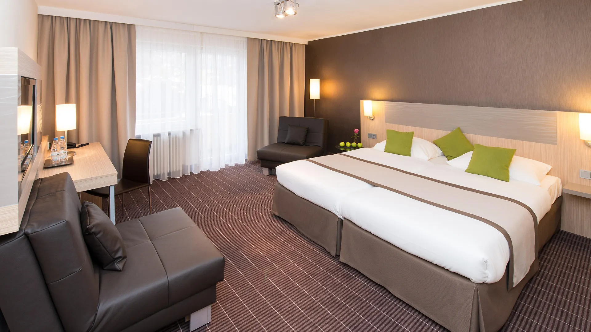 Hotel New Orly München 4*,  Deutschland